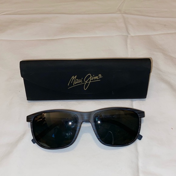 Maui Jim Prescription SunGlasses. Dragons Teeth blue/black frame green polarized - Picture 1 of 10
